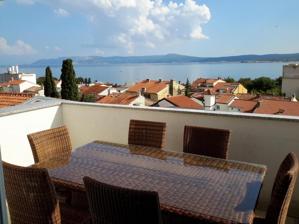 Apartman Lara Crikvenica Exteriör bild